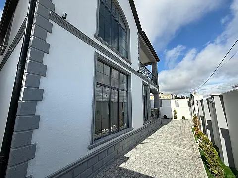Satılır 4 otaqlı həyət evi 270 m² — Bakı, Badamdar 4 otaq 270.00 m²