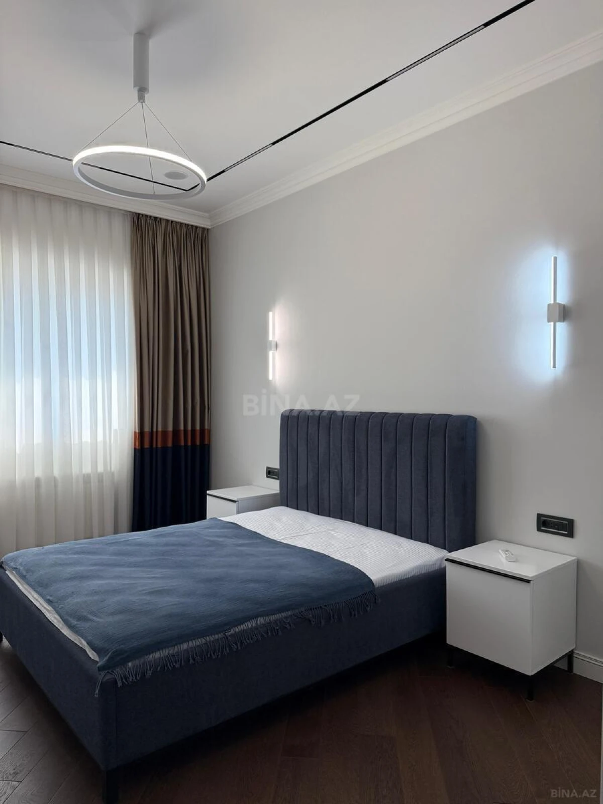 Kirayə verilir 3 otaqlı mənzil 160 m²