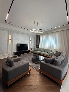 Kirayə verilir 3 otaqlı mənzil 160 m²