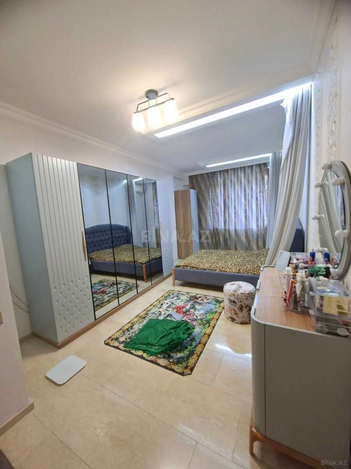 Satılır 3 otaqlı mənzil 95 m²