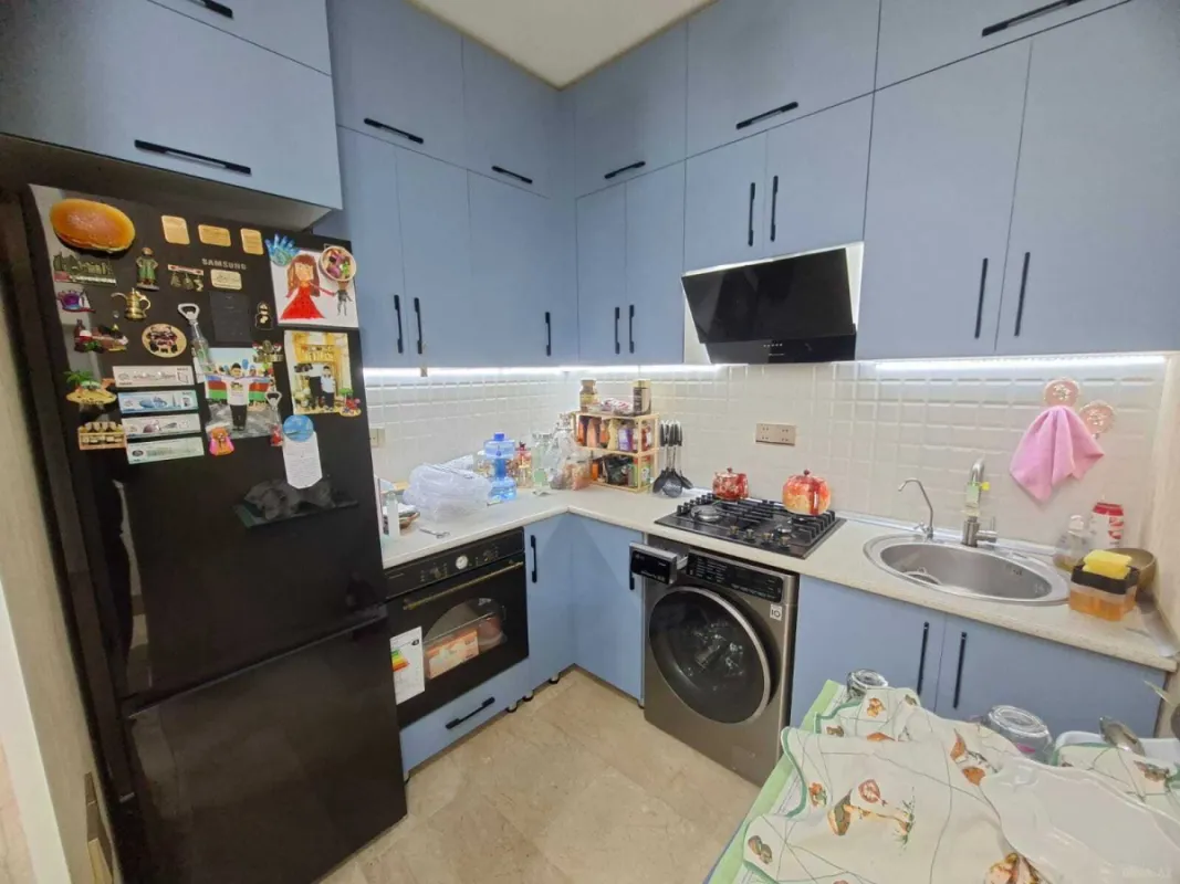 Satılır 3 otaqlı mənzil 95 m²