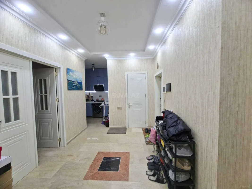 Satılır 3 otaqlı mənzil 95 m²