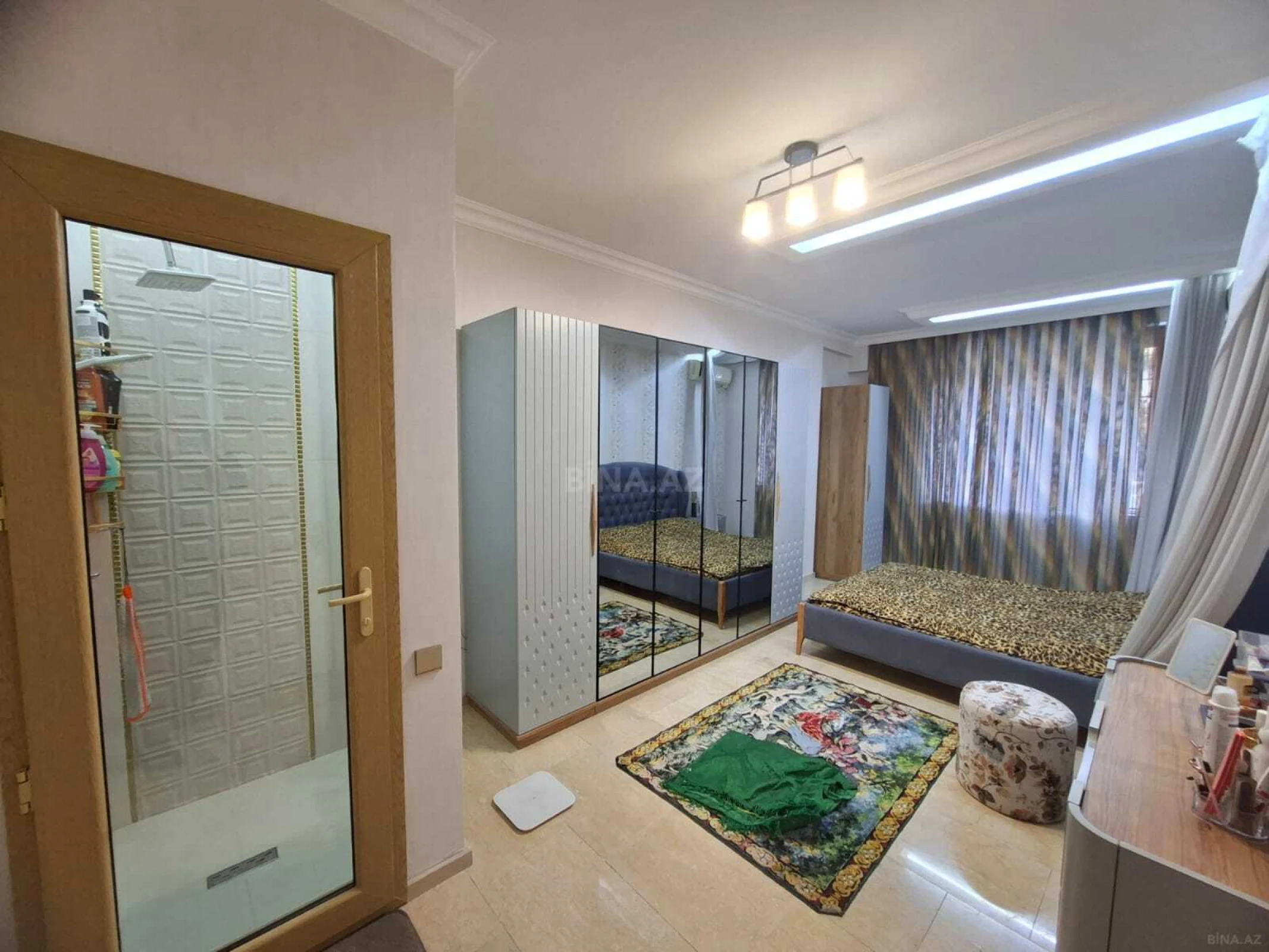 Satılır 3 otaqlı mənzil 95 m²
