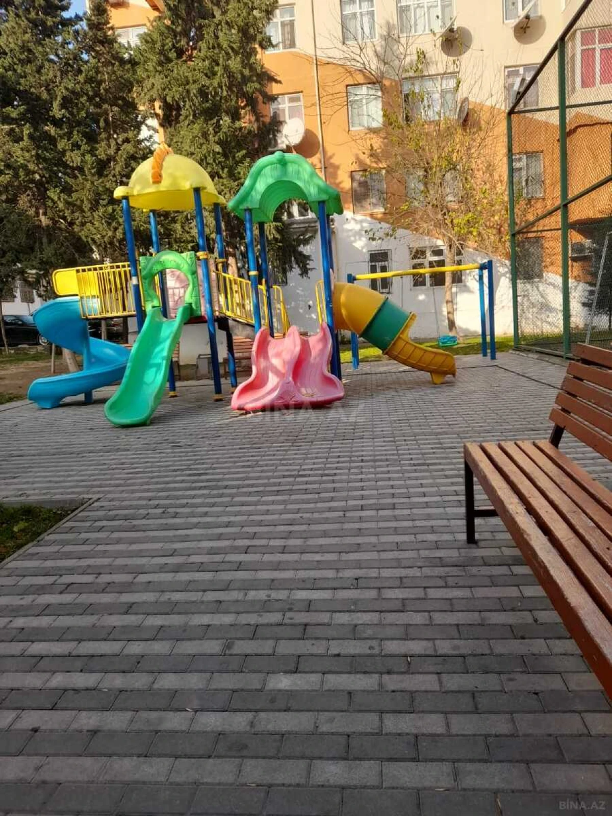 Kirayə verilir 2 otaqlı mənzil 58 m²