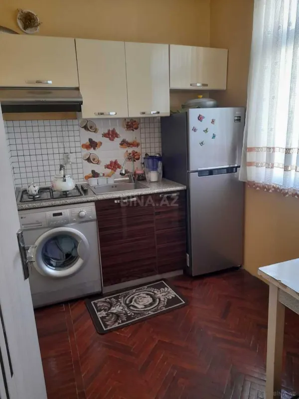 Kirayə verilir 2 otaqlı mənzil 58 m²
