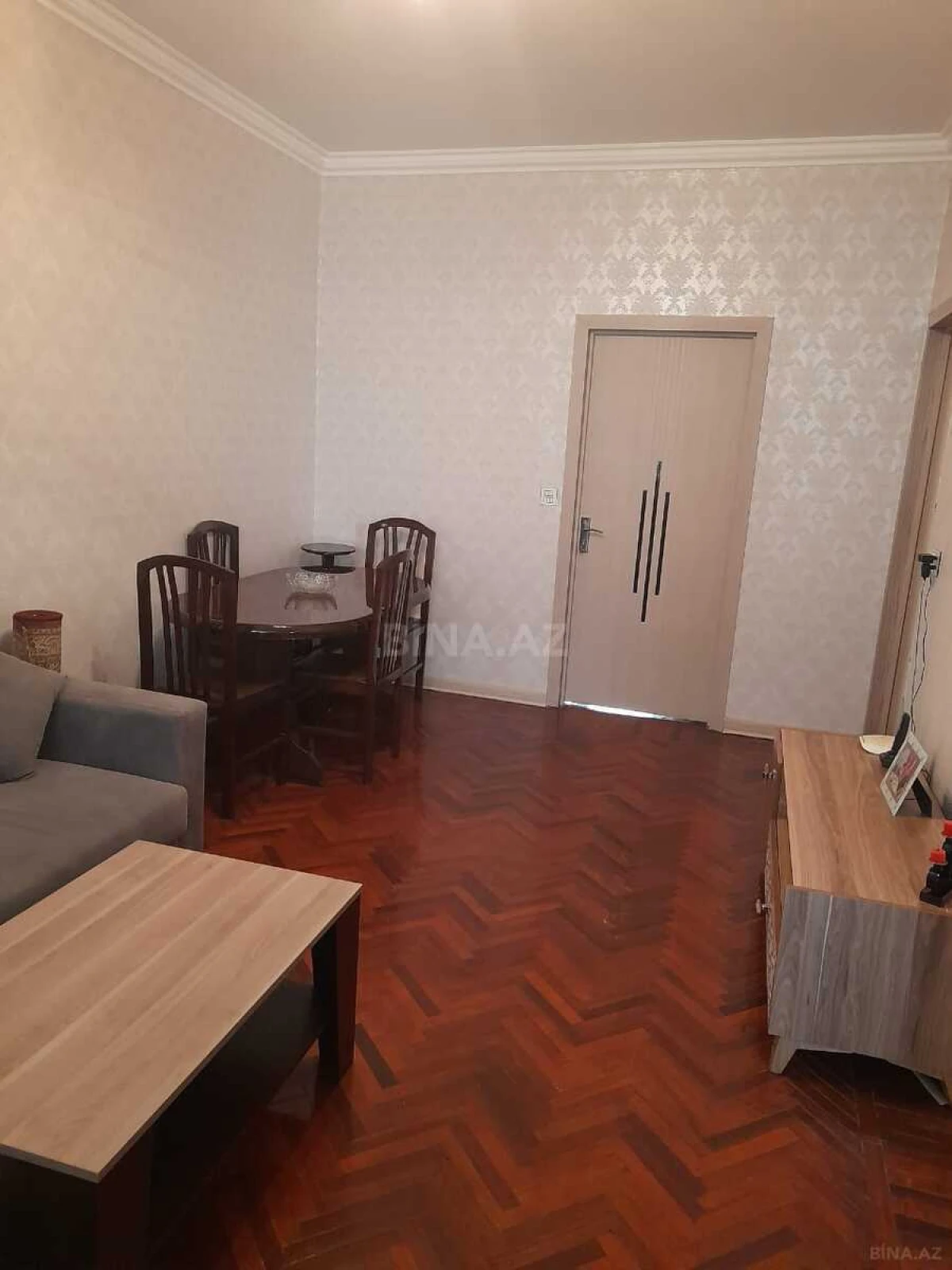 Kirayə verilir 2 otaqlı mənzil 58 m²