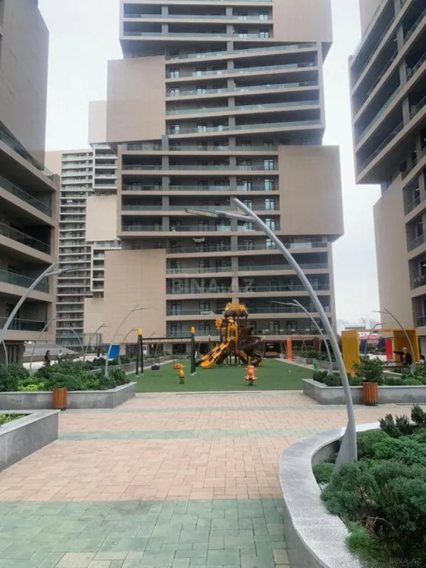 Satılır 2 otaqlı mənzil 65 m²