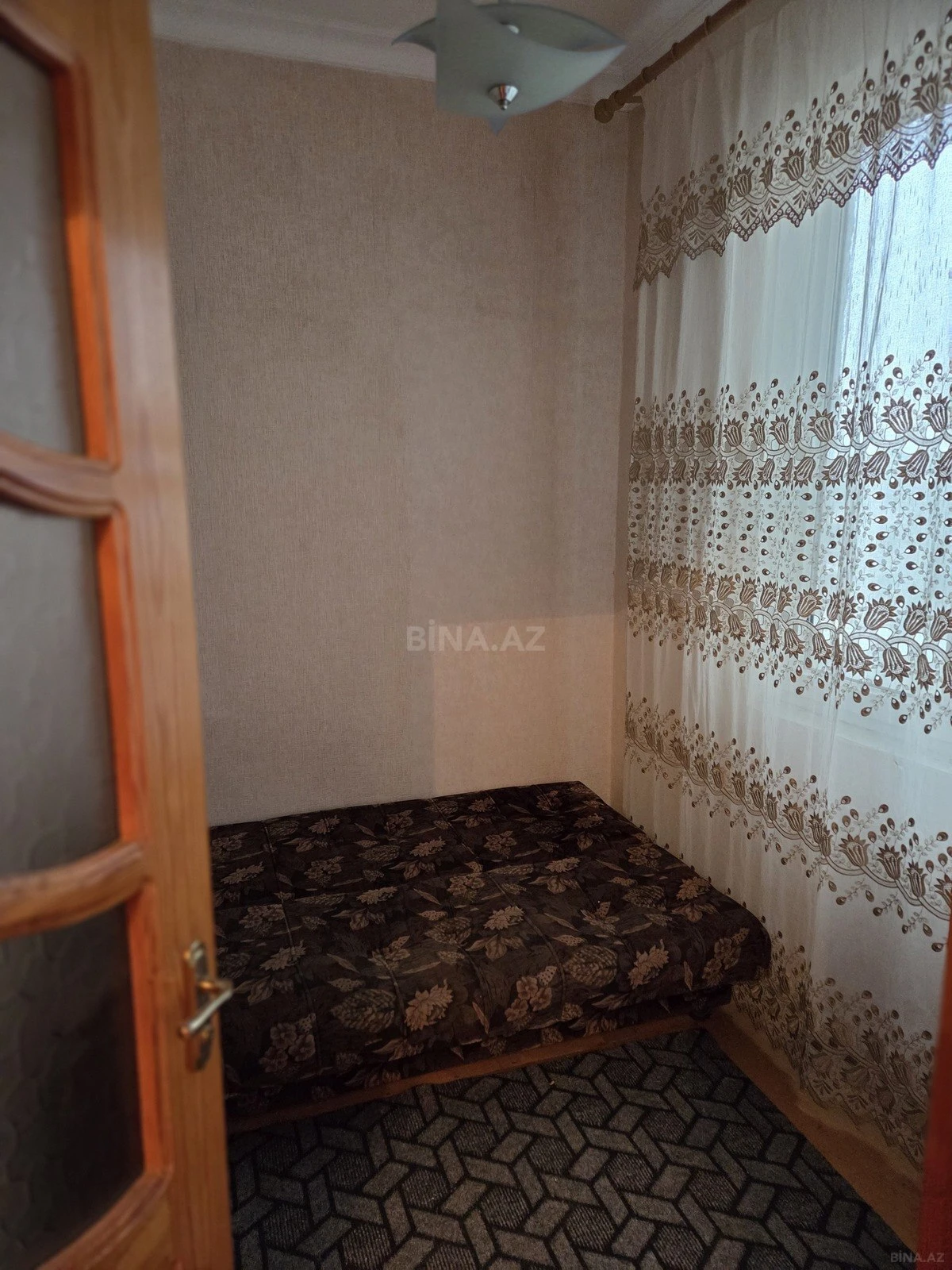 Satılır 2 otaqlı mənzil 42 m²