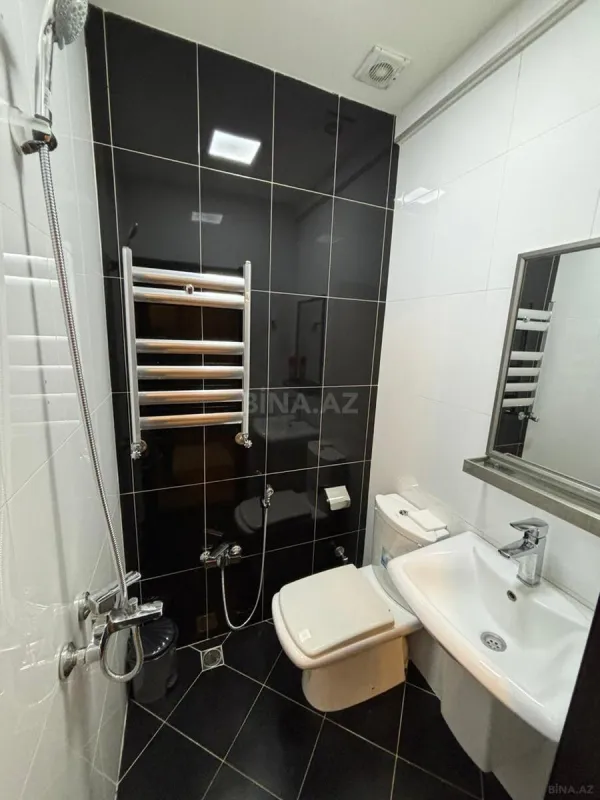 Kirayə verilir 3 otaqlı mənzil 120 m²