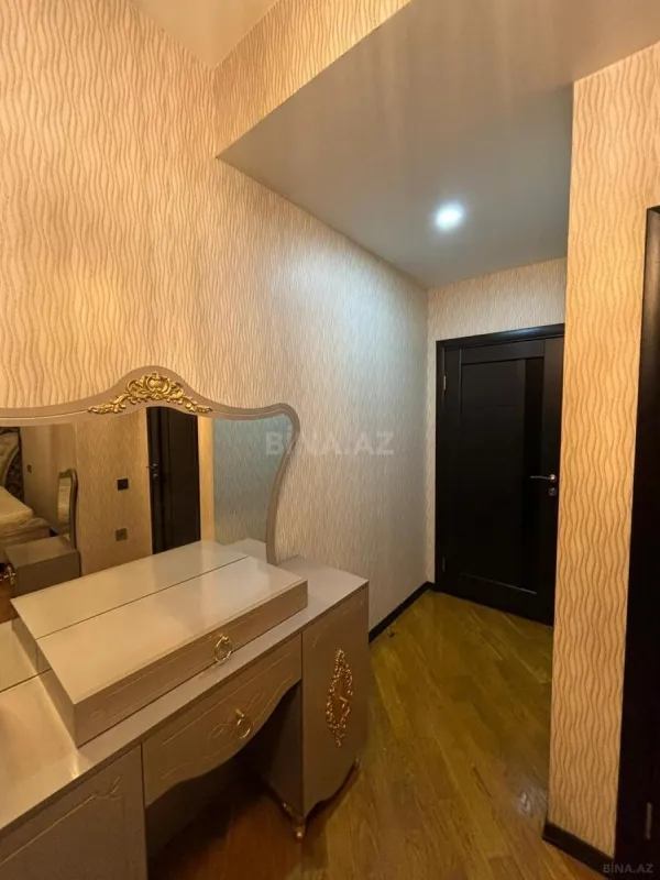 Kirayə verilir 3 otaqlı mənzil 120 m²