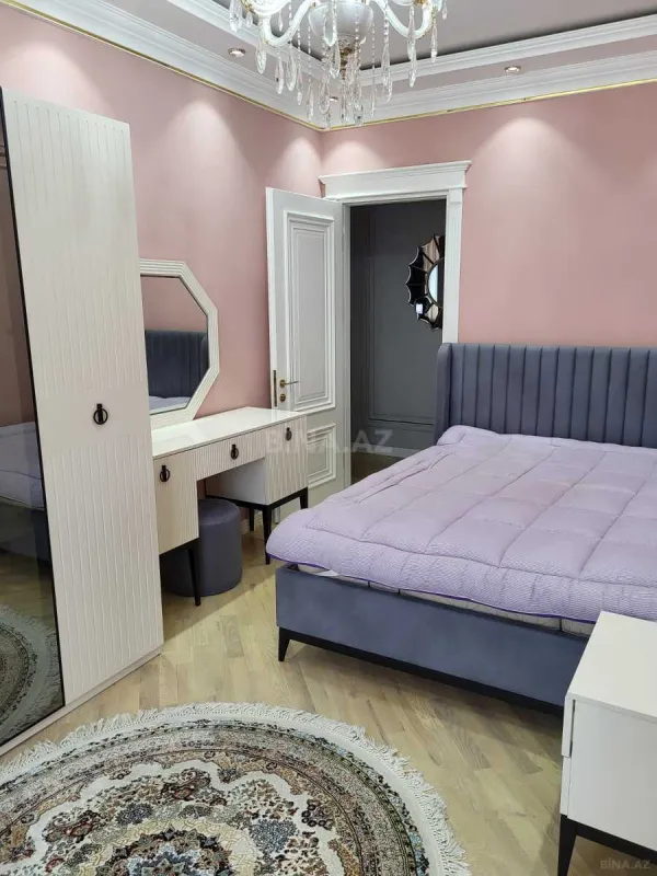 Kirayə verilir 3 otaqlı mənzil 115 m²