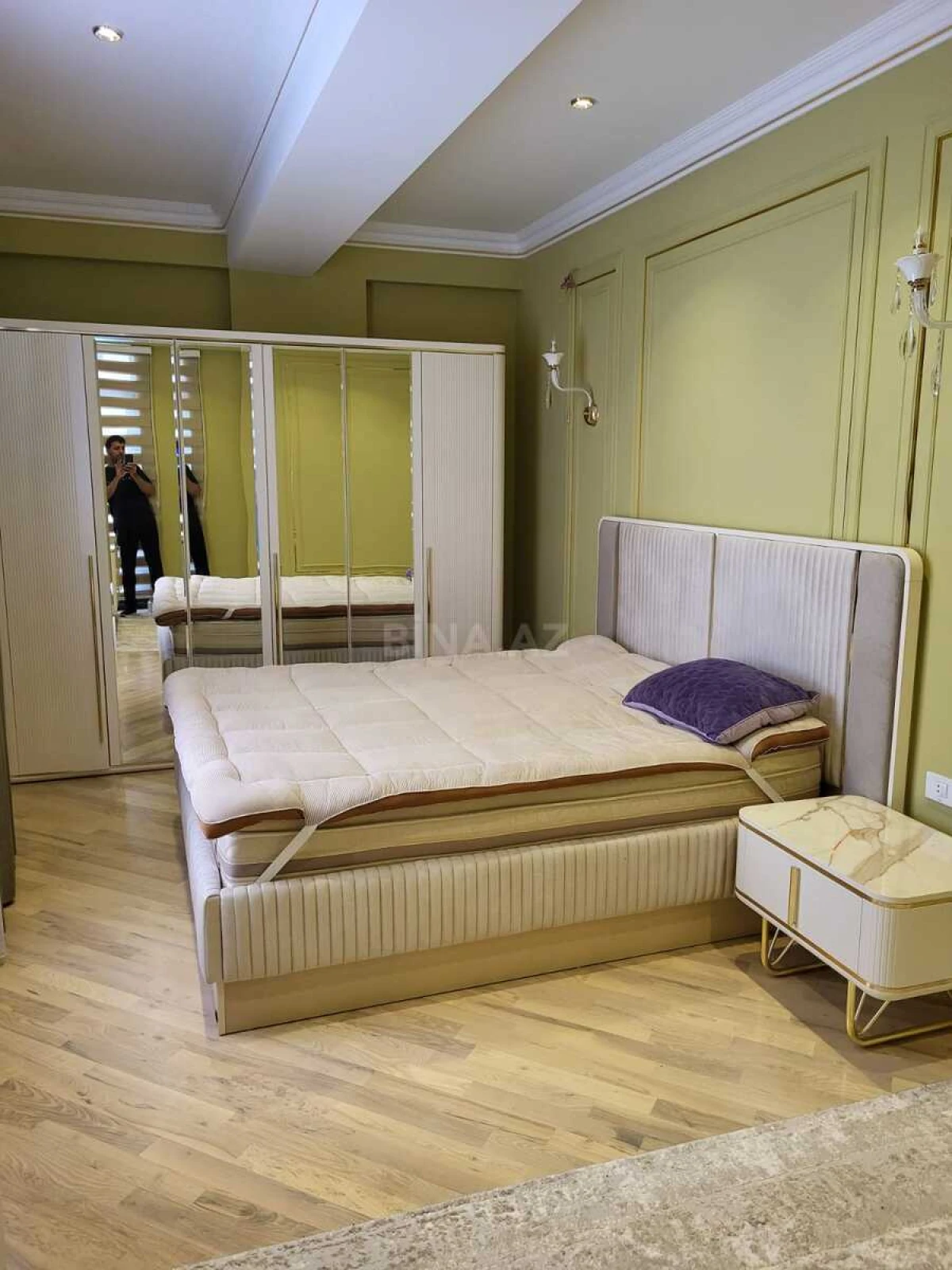 Kirayə verilir 3 otaqlı mənzil 115 m²