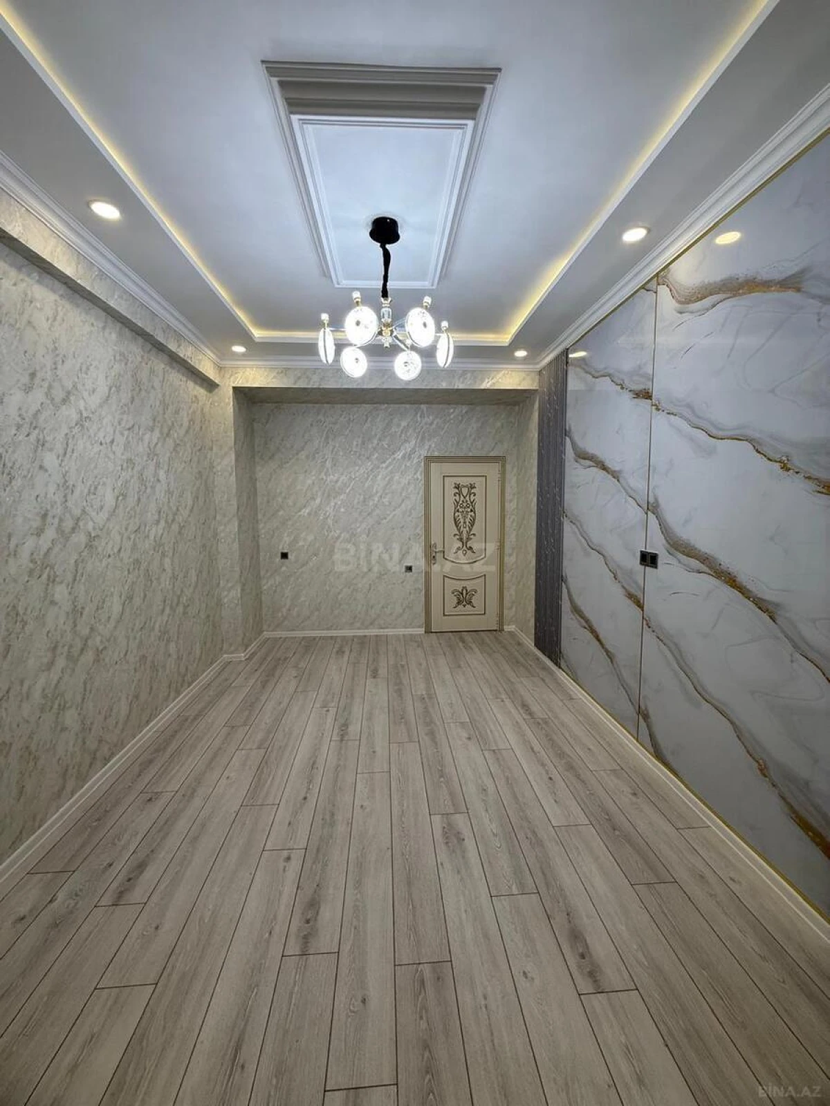 Satılır 2 otaqlı mənzil 65 m²