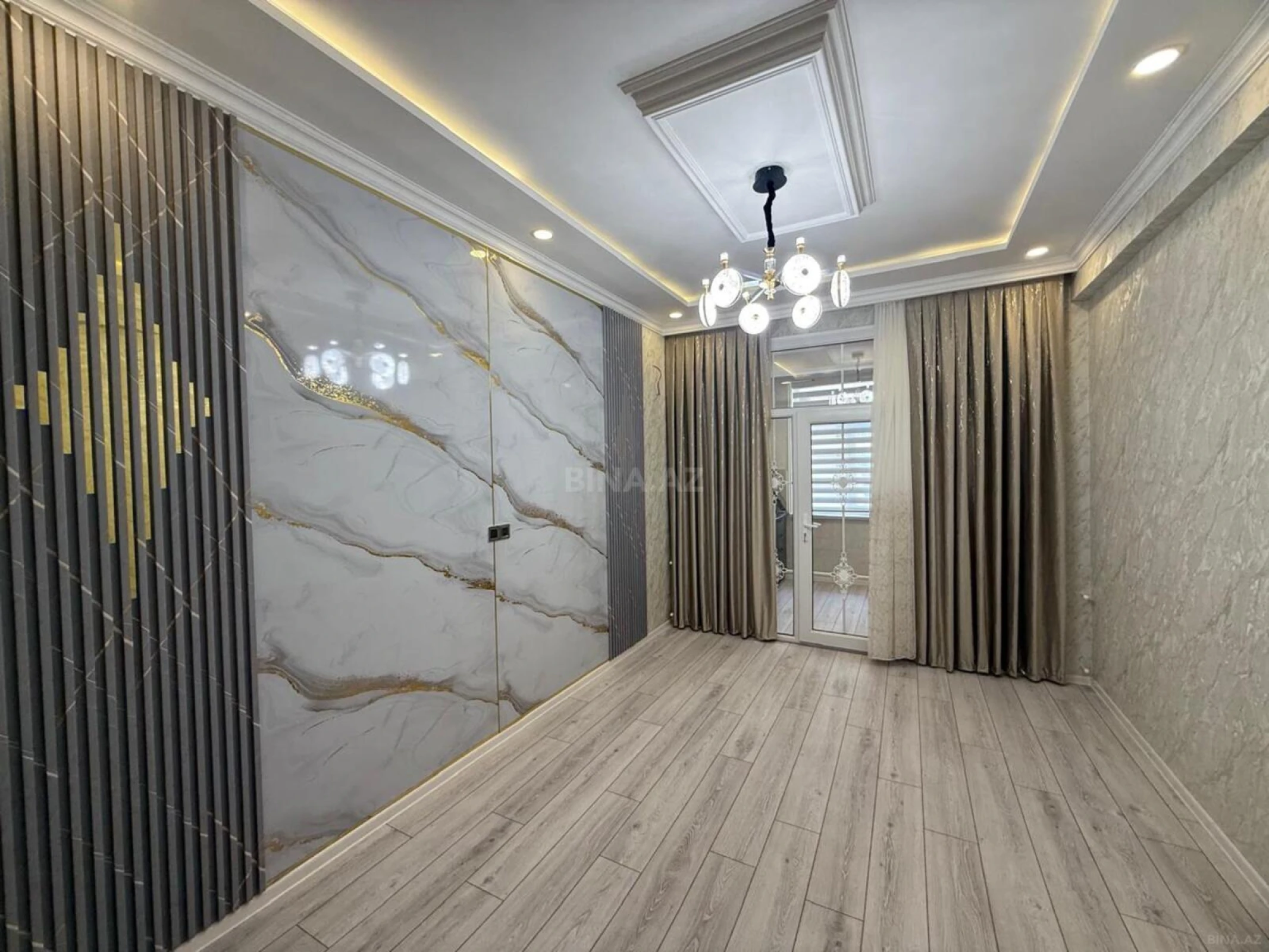 Satılır 2 otaqlı mənzil 65 m²