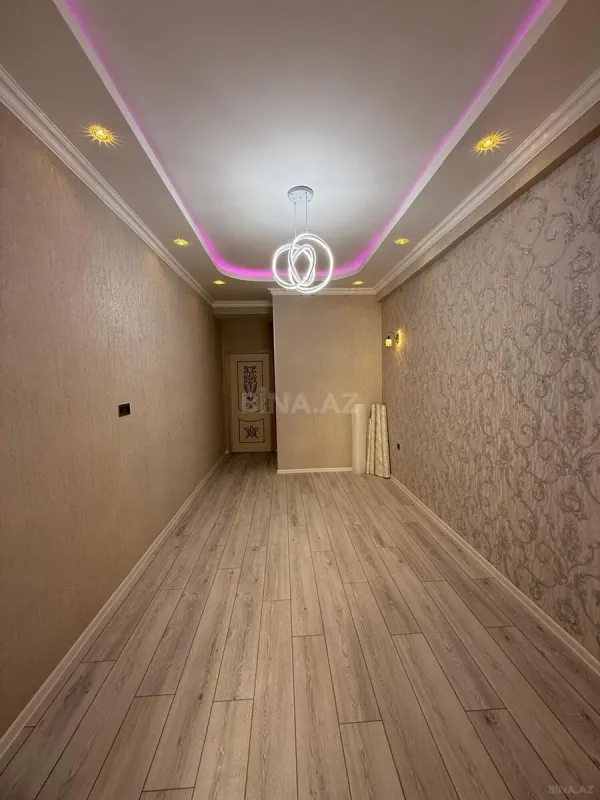 Satılır 2 otaqlı mənzil 65 m²