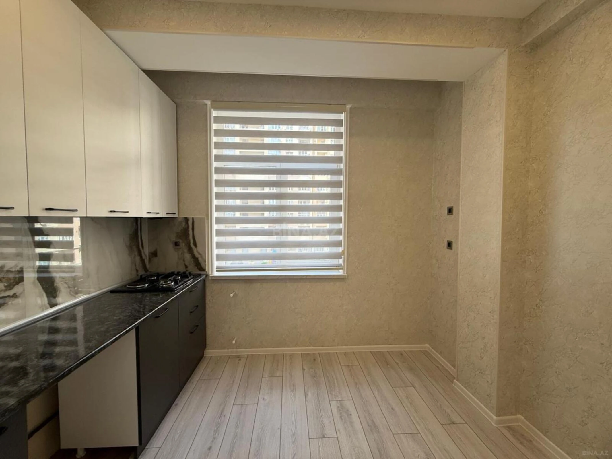 Satılır 2 otaqlı mənzil 65 m²