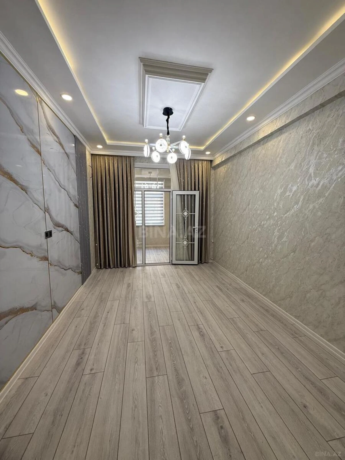 Satılır 2 otaqlı mənzil 65 m²