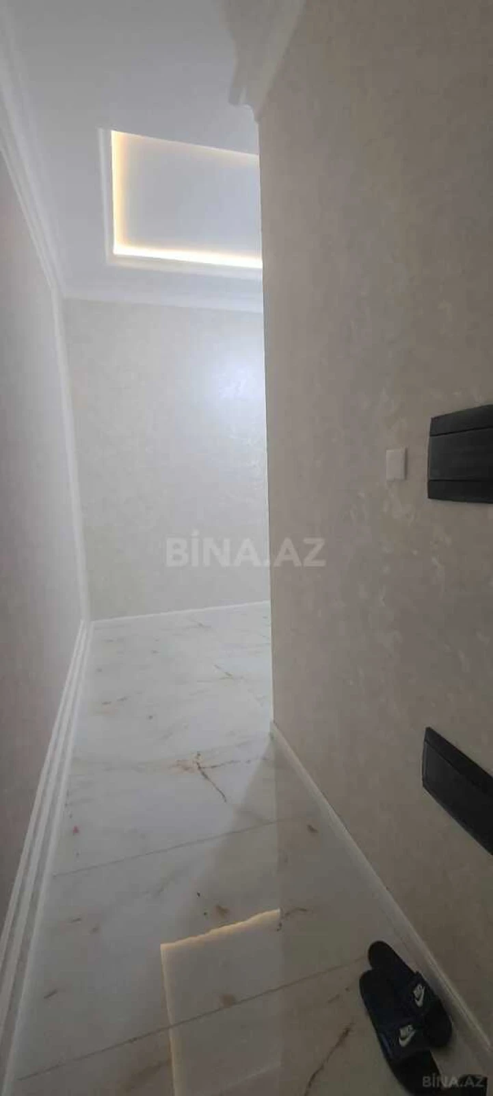 Satılır 2 otaqlı mənzil 89 m²