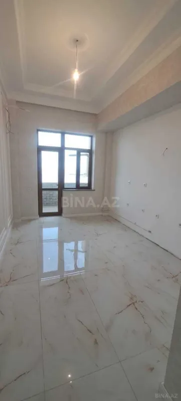 Satılır 2 otaqlı mənzil 89 m²
