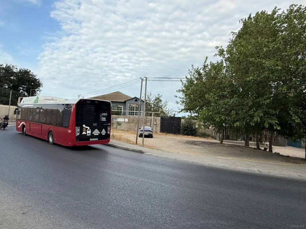 Satılır 6 otaqlı həyət evi 235 m²