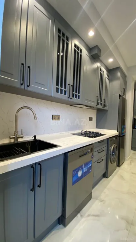 Kirayə verilir 3 otaqlı mənzil 100 m²