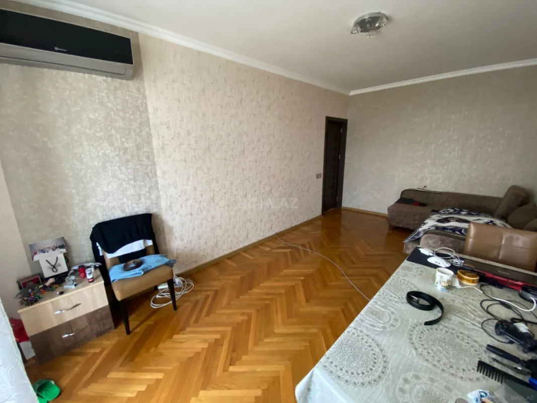 Satılır 2 otaqlı mənzil 62 m²