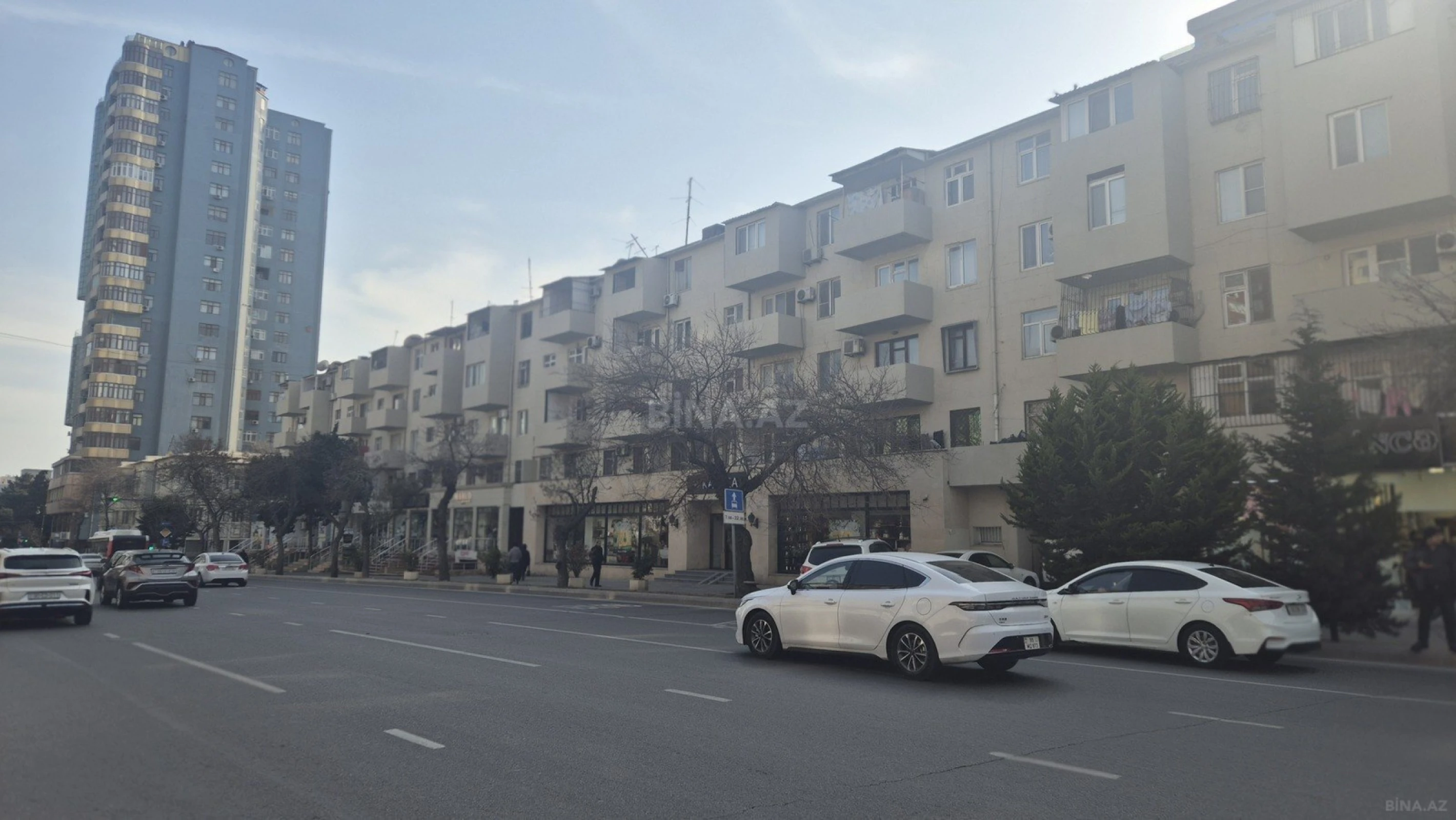 Kirayə verilir 2 otaqlı mənzil 68 m²