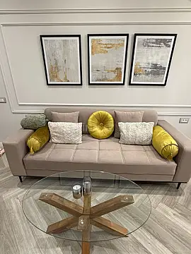 Kirayə verilir 2 otaqlı mənzil 68 m²