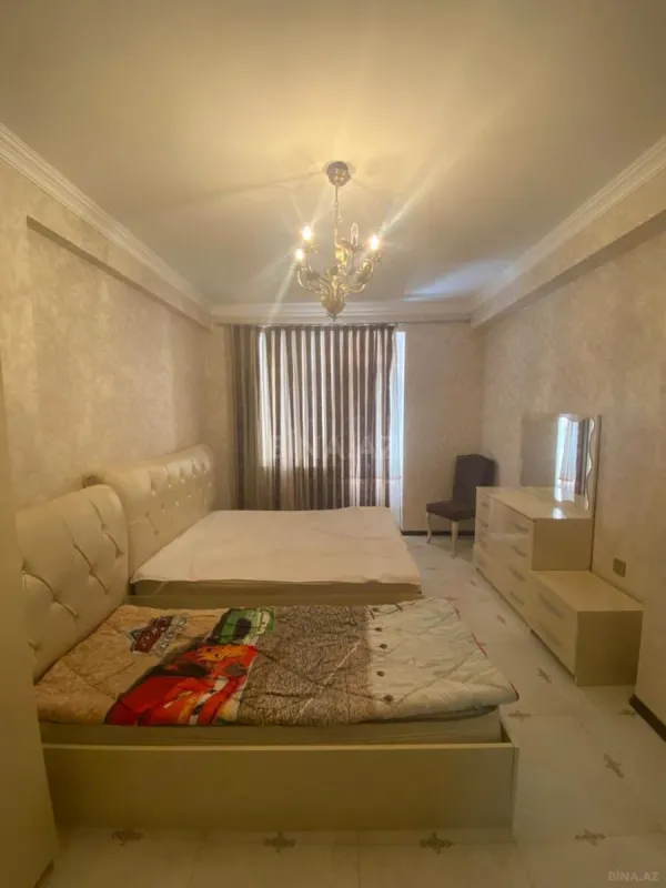 Kirayə verilir 3 otaqlı mənzil 415 m²
