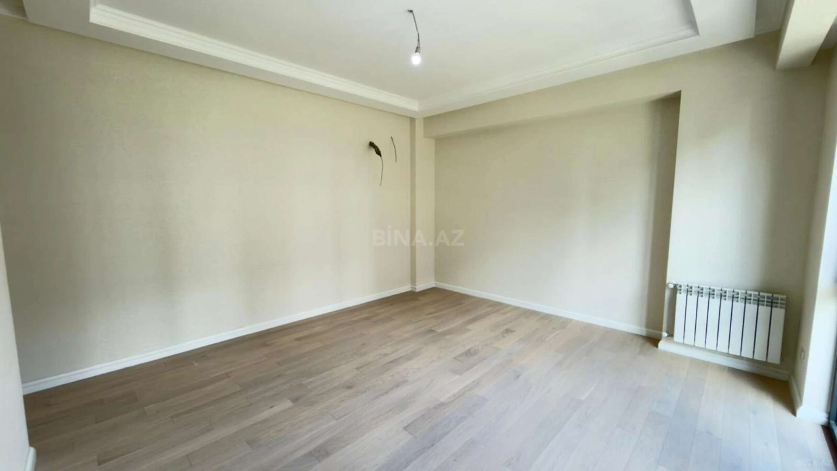 Satılır 3 otaqlı mənzil 83 m²