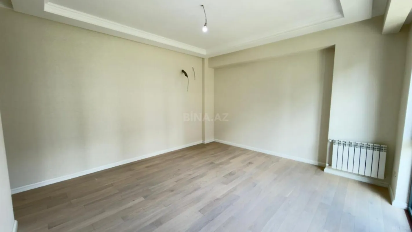 Satılır 3 otaqlı mənzil 83 m²