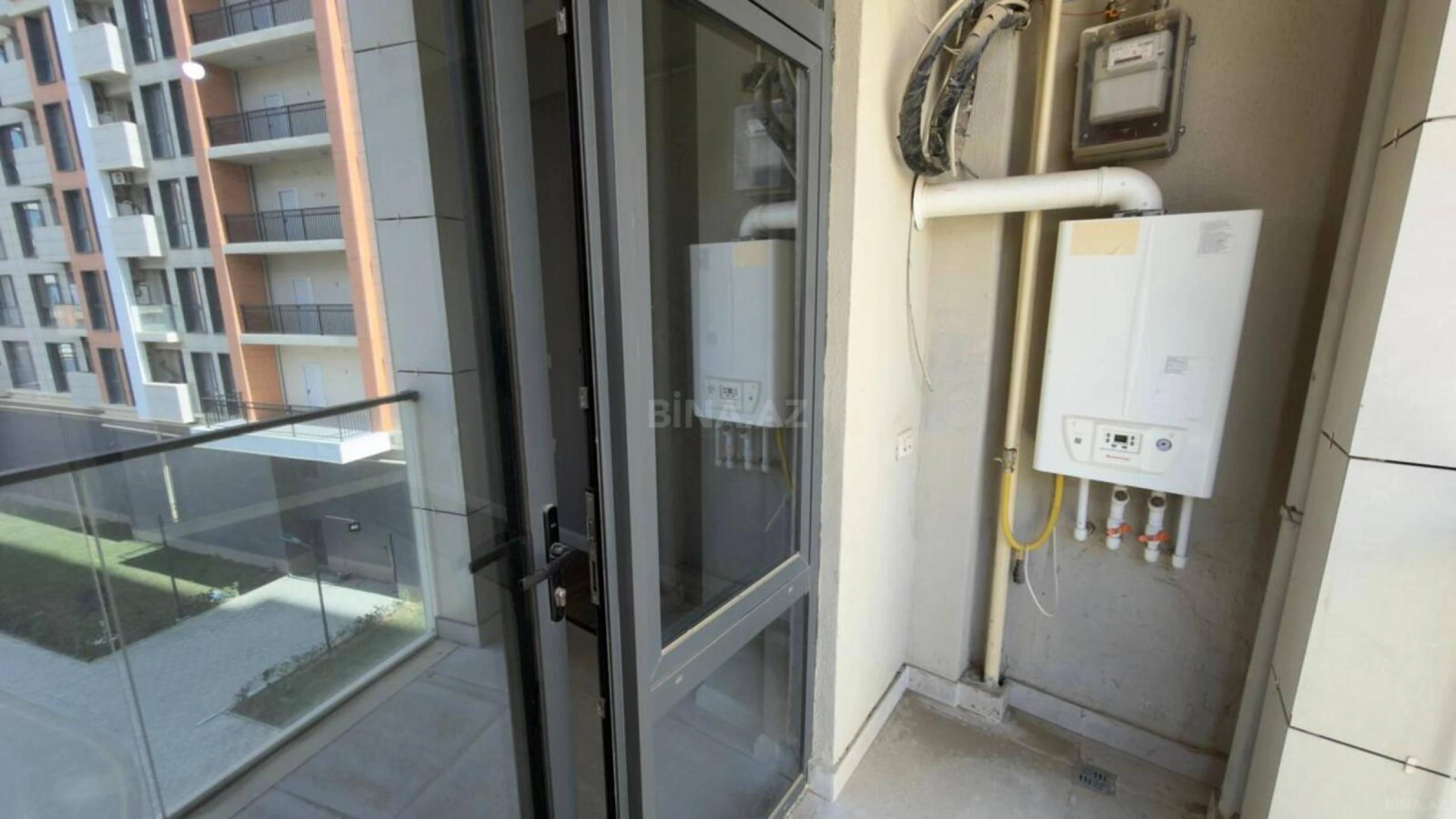 Satılır 3 otaqlı mənzil 83 m²