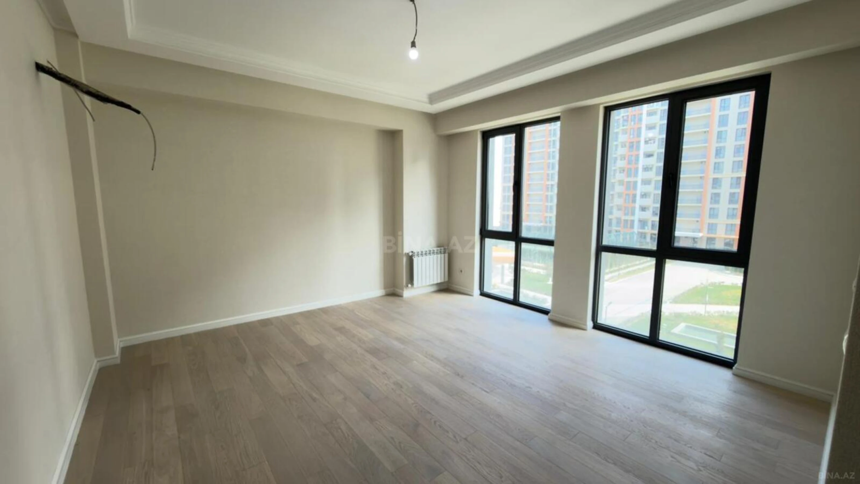 Satılır 3 otaqlı mənzil 83 m²