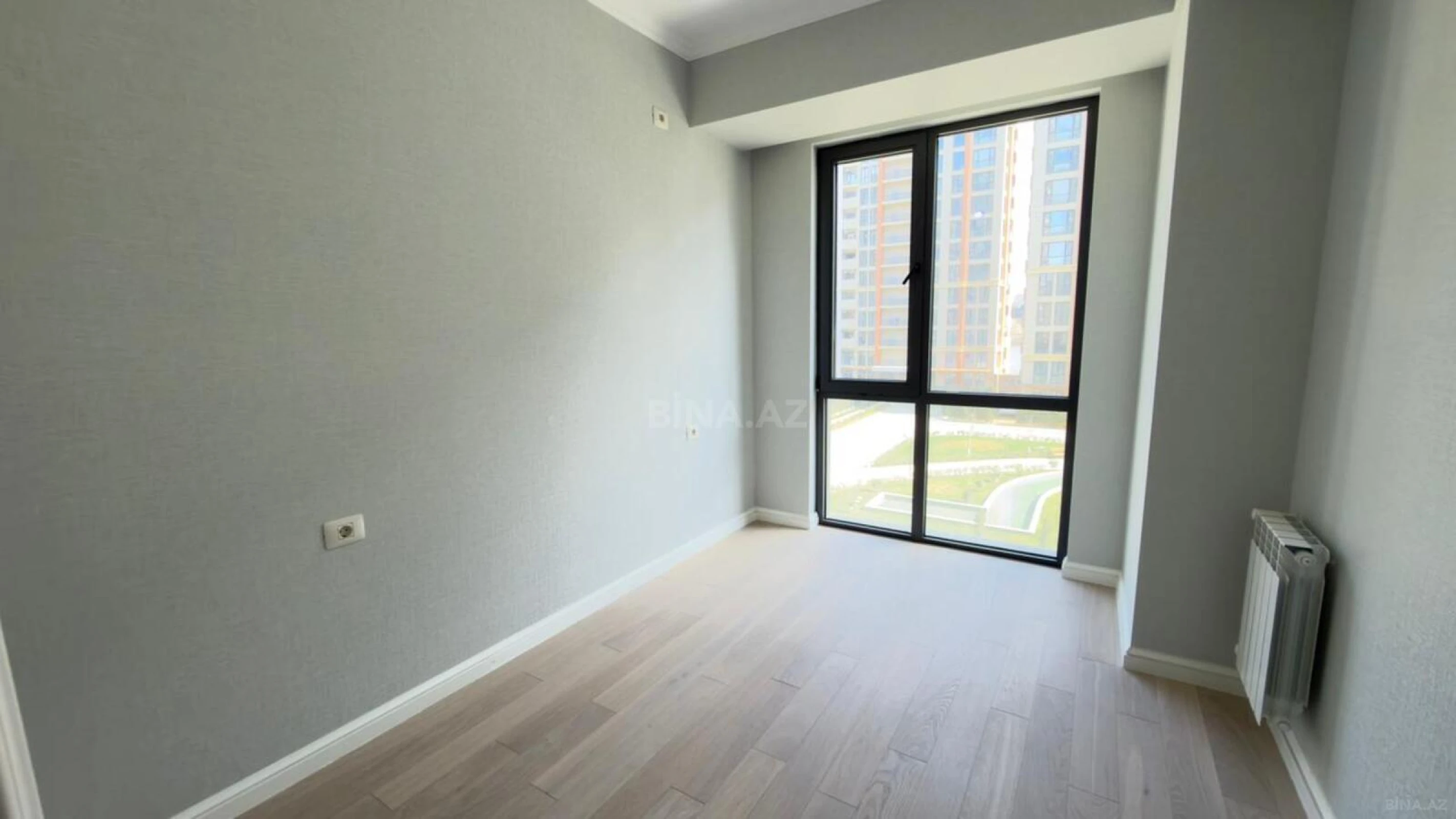 Satılır 3 otaqlı mənzil 83 m²