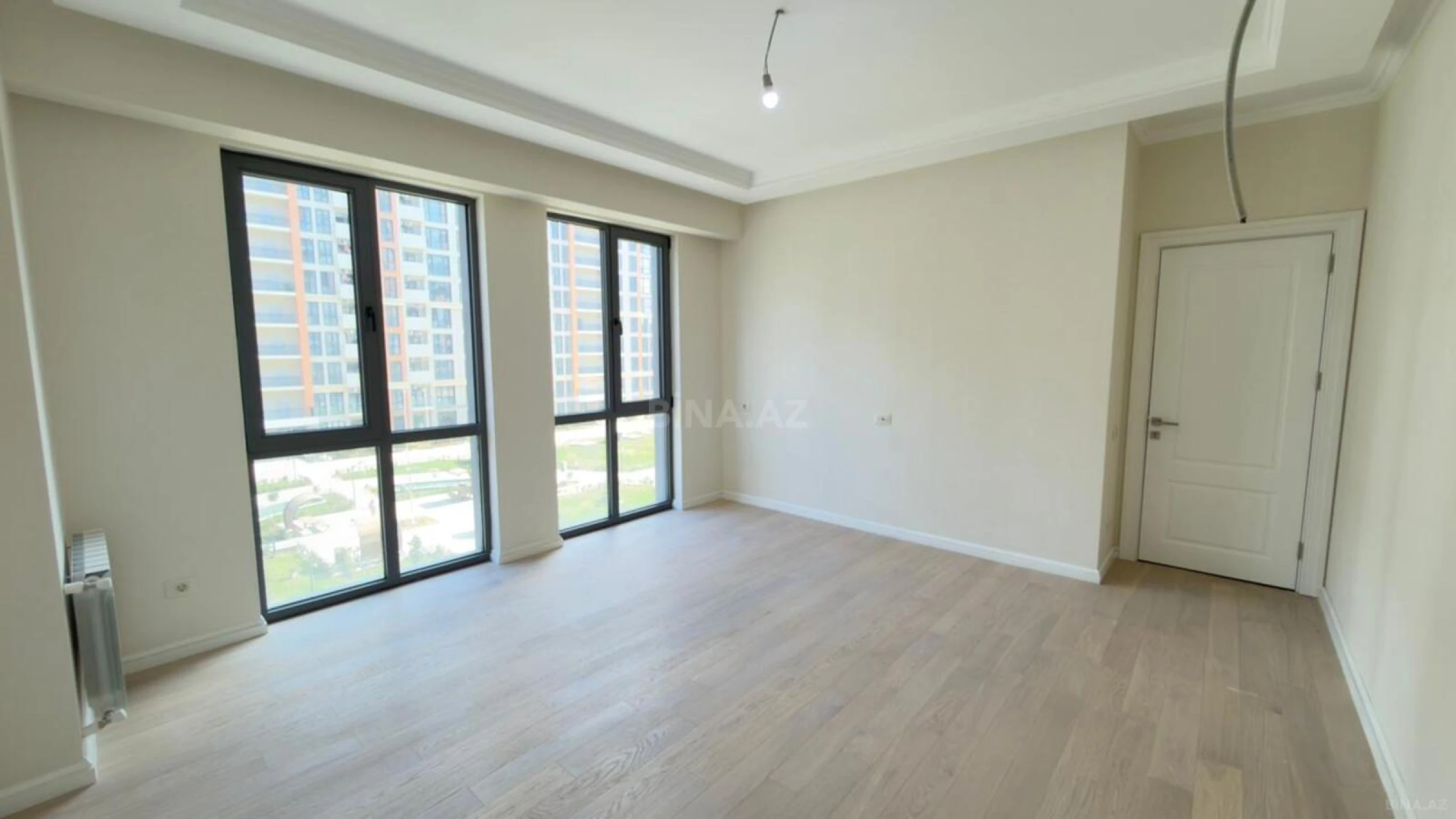 Satılır 3 otaqlı mənzil 83 m²