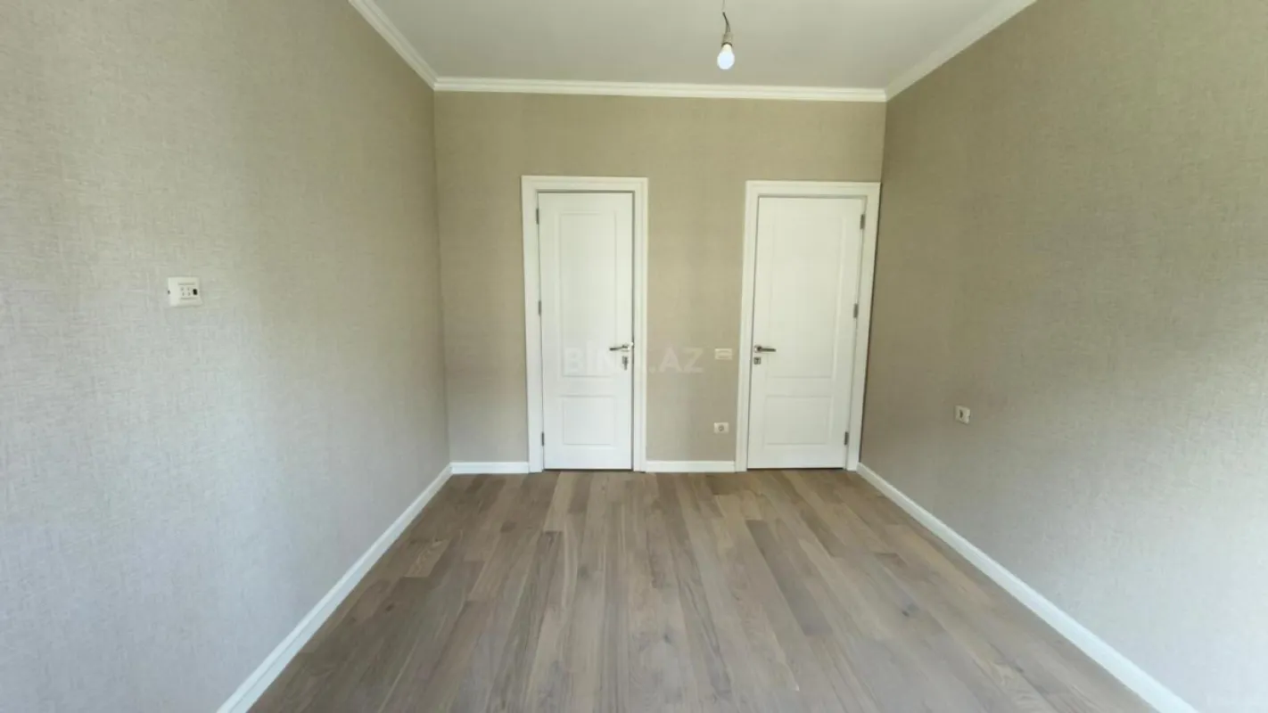 Satılır 3 otaqlı mənzil 83 m²