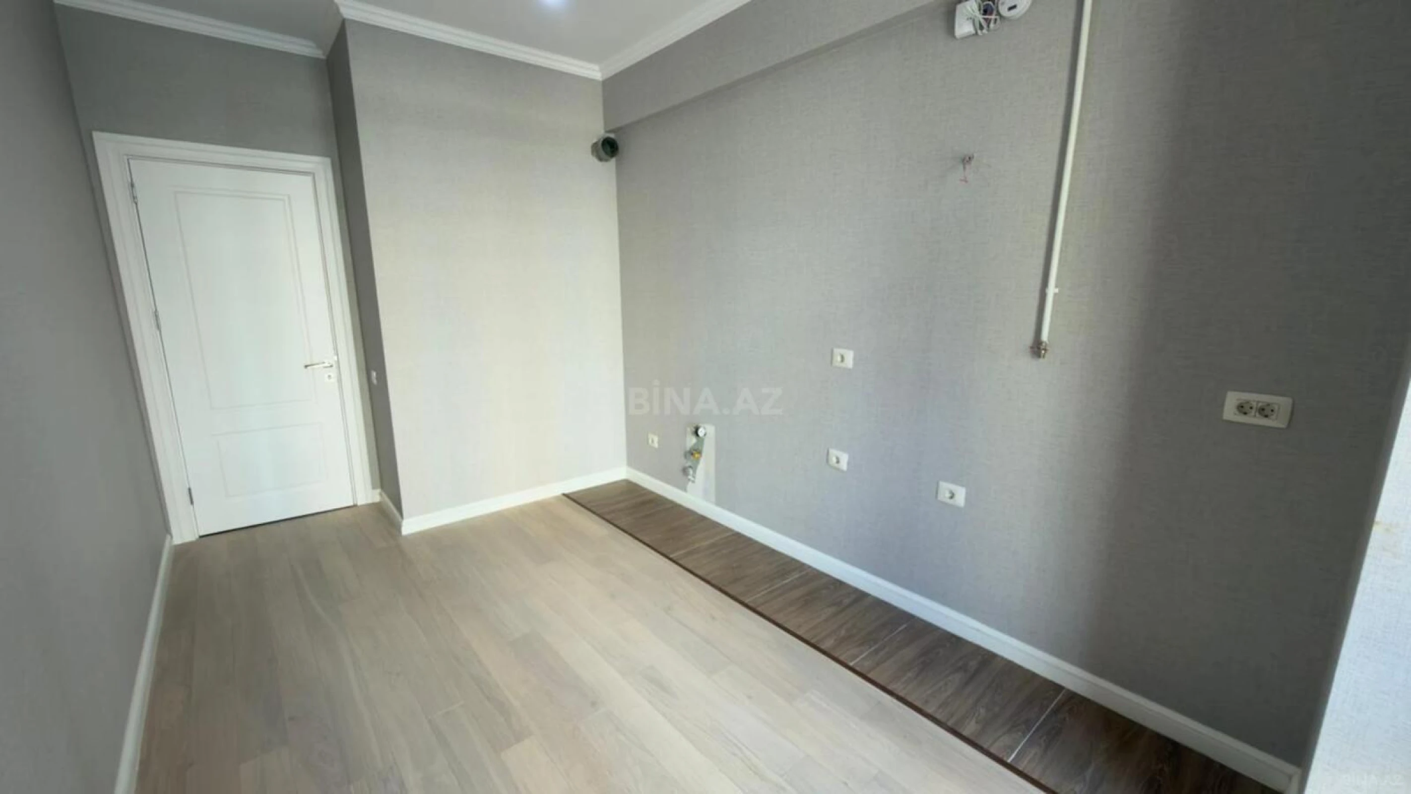 Satılır 3 otaqlı mənzil 83 m²