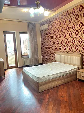 Kirayə verilir 2 otaqlı mənzil 75 m²