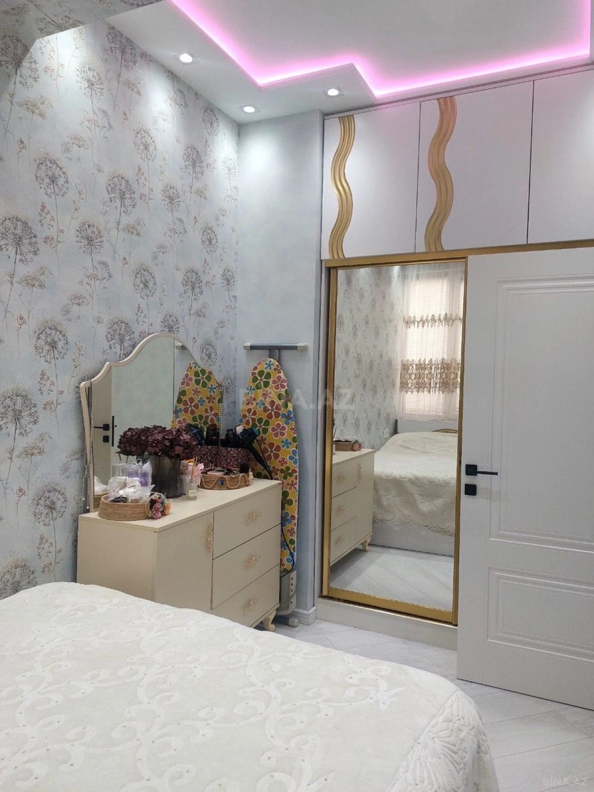 Satılır 2 otaqlı mənzil 50 m²