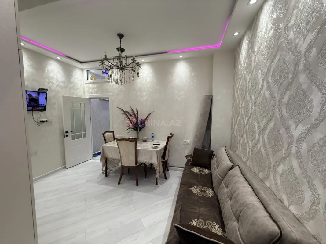 Satılır 2 otaqlı mənzil 50 m²
