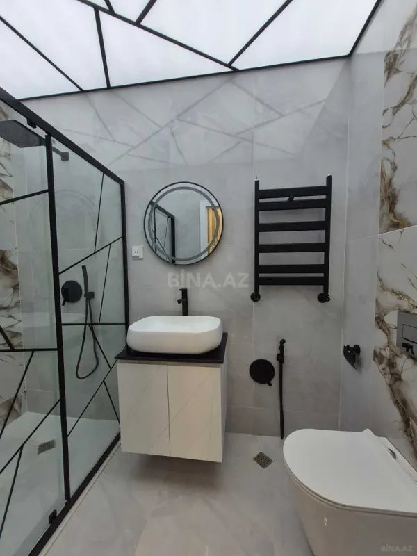 Satılır 2 otaqlı mənzil 68 m²