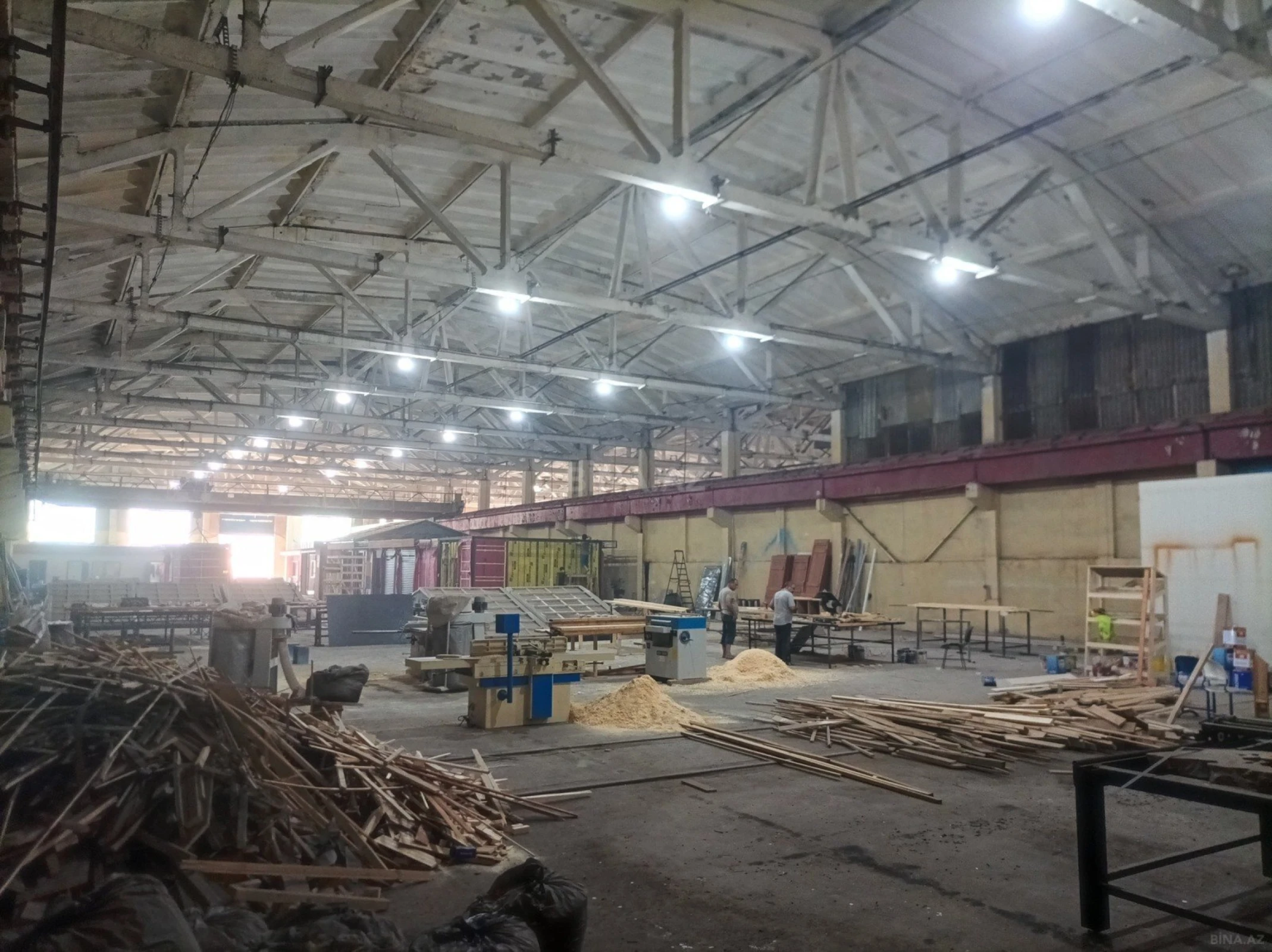 Kirayə verilir obyekt 800 m²