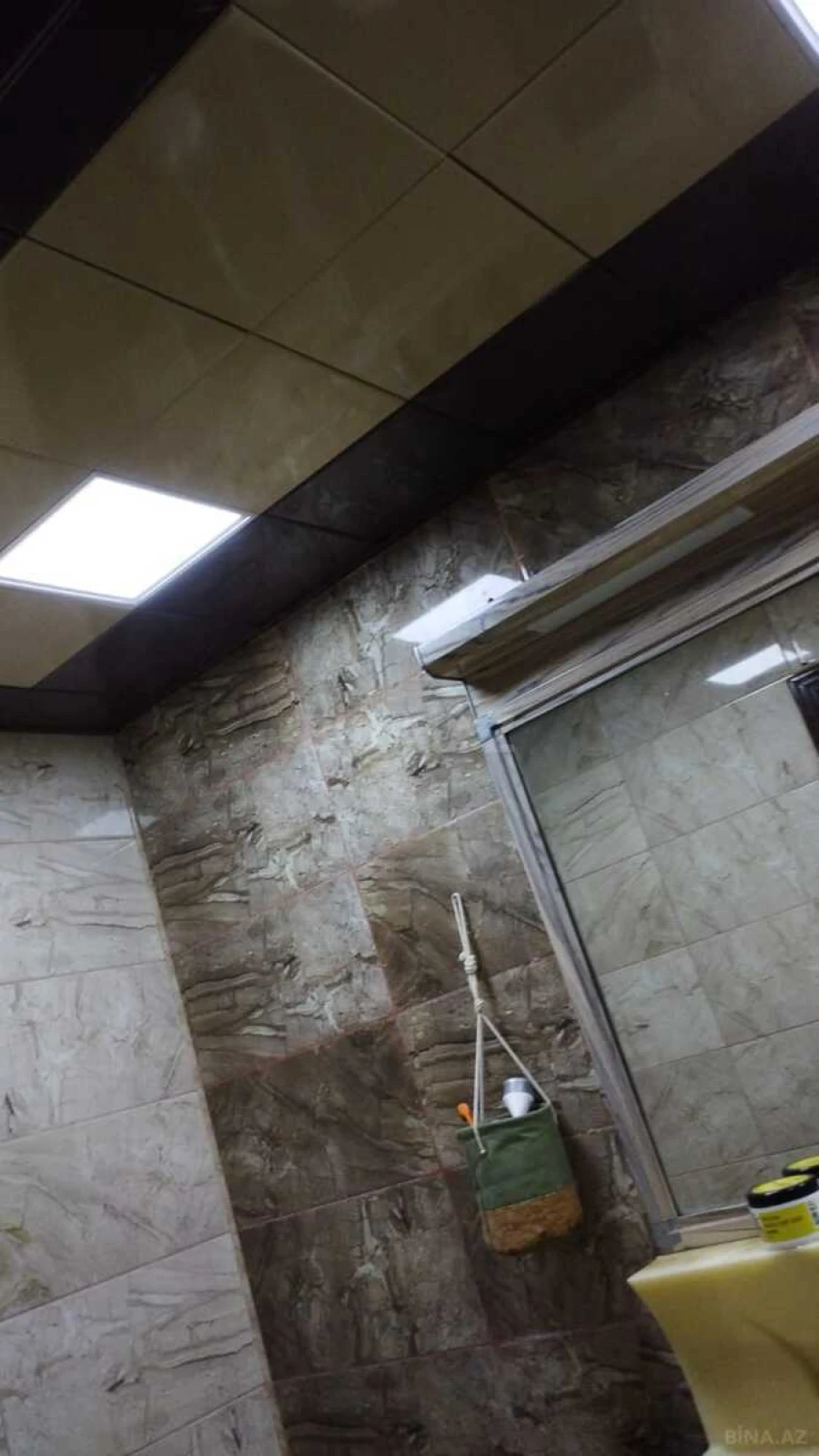 Kirayə verilir 2 otaqlı mənzil 60 m²