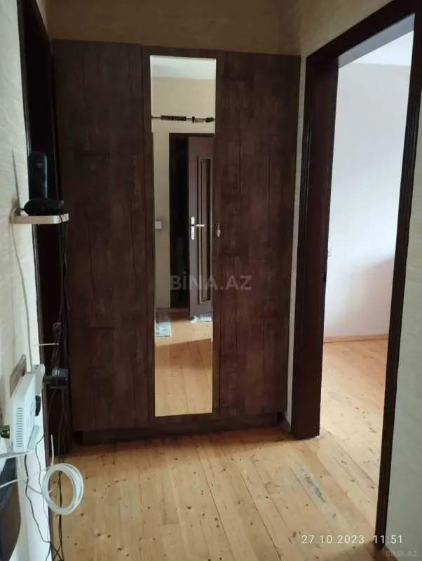 Kirayə verilir 2 otaqlı mənzil 60 m²