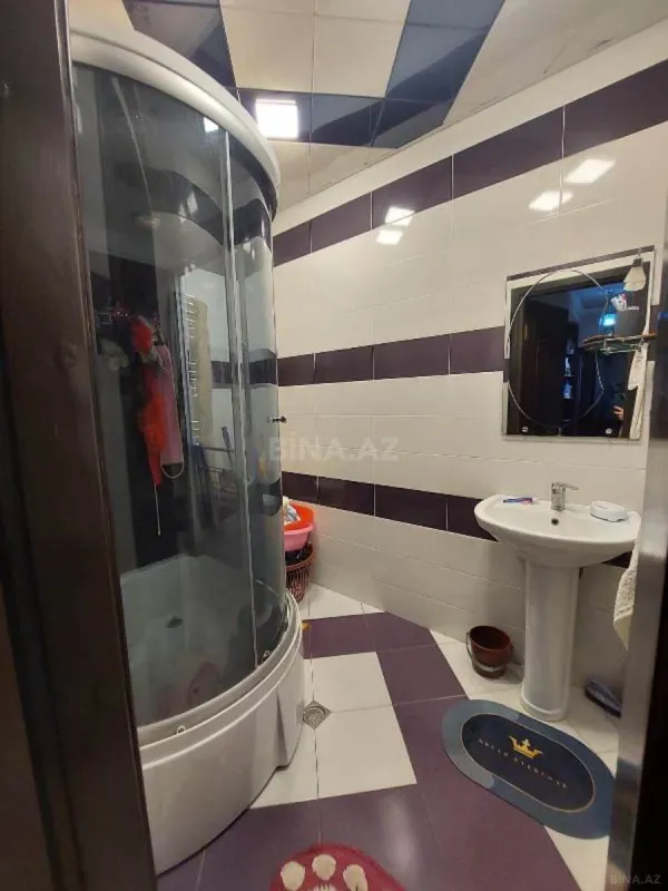 Kirayə verilir 2 otaqlı mənzil 70 m²