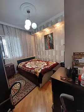 Kirayə verilir 2 otaqlı mənzil 70 m²