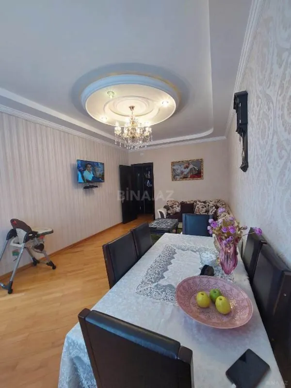 Kirayə verilir 2 otaqlı mənzil 70 m²