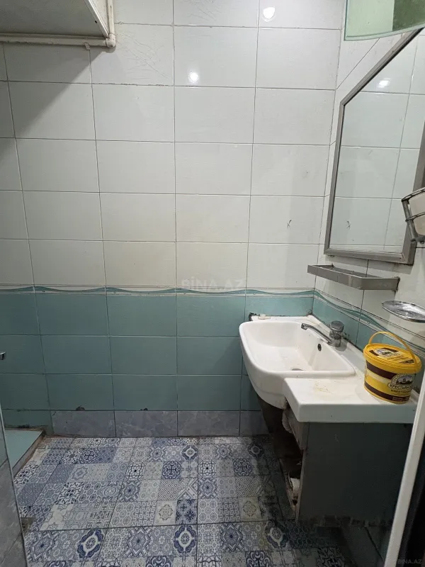 Kirayə verilir 2 otaqlı mənzil 35 m²
