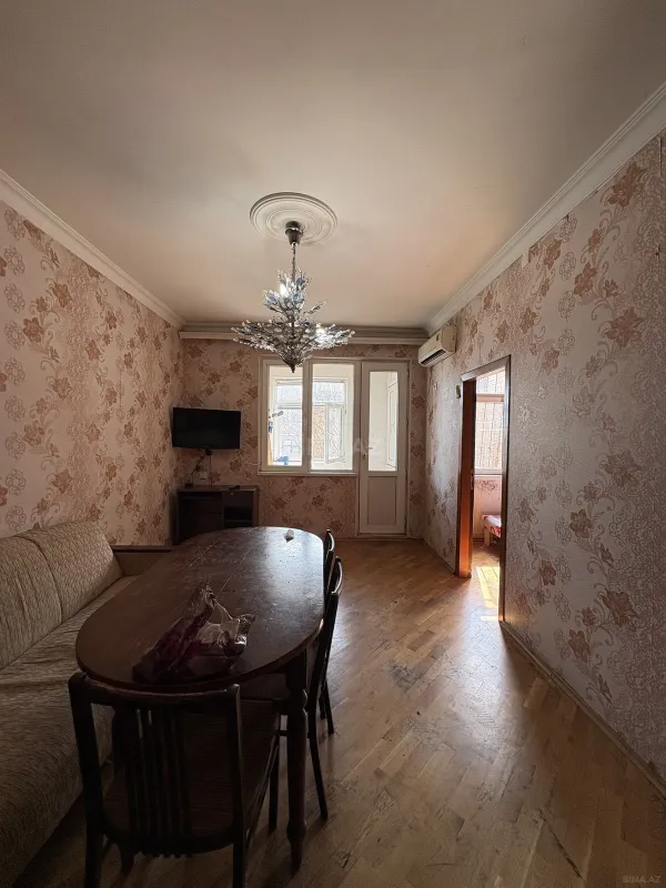 Kirayə verilir 2 otaqlı mənzil 35 m²
