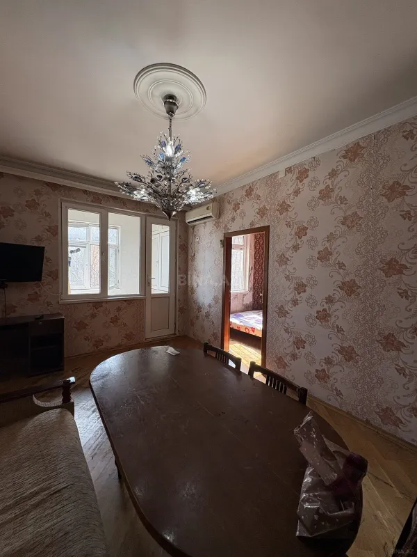 Kirayə verilir 2 otaqlı mənzil 35 m²